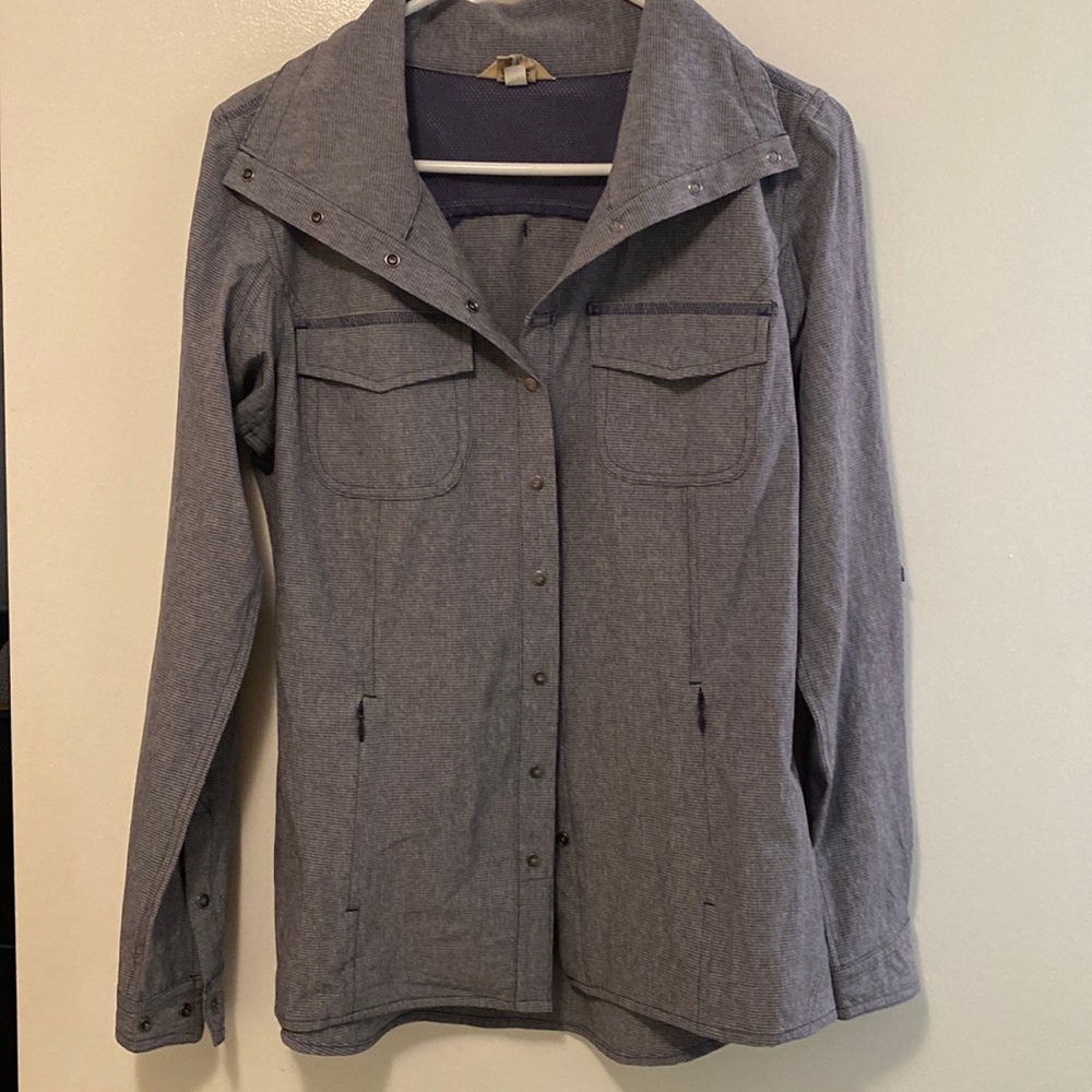 Womens outdoor coat size extra small